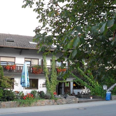 Landgasthof Brunnenwirt Zum Meenzer Fischbachtal 外观 照片