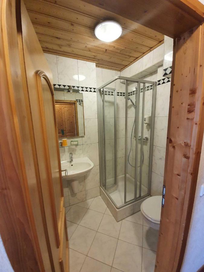 Landgasthof Brunnenwirt Zum Meenzer Fischbachtal 外观 照片